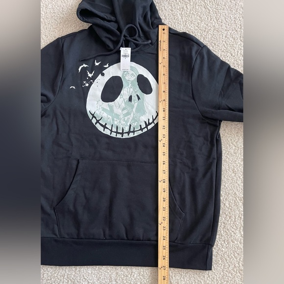 Old Navy Disney The Nightmare Before Christmas Men’s Hoodie M or L - Picture 7 of 13
